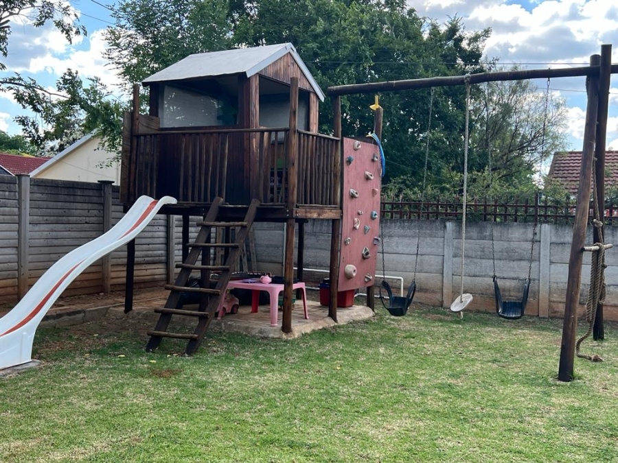 3 Bedroom Property for Sale in Parys Free State